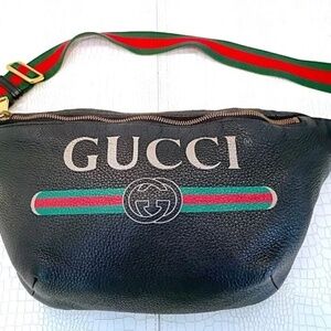 💋 Gucci Black Bum Bag